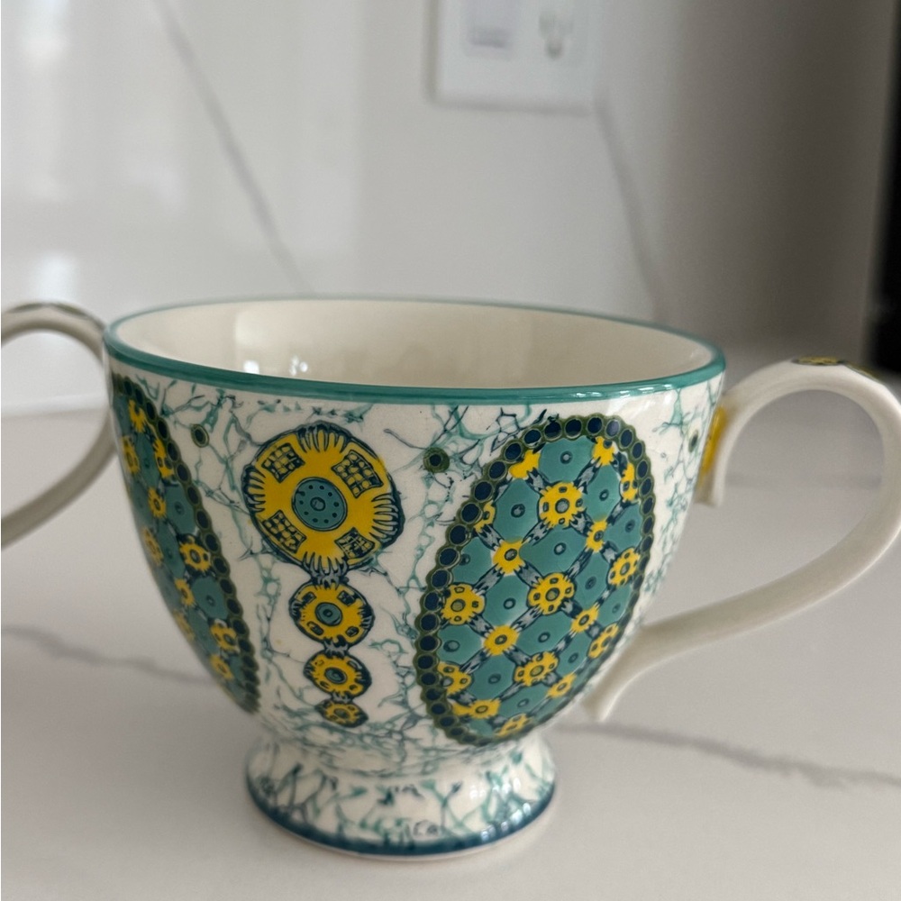 Anthropologie "Kebaya" Mandala Floral Footed Pedestal Coffee Mug
